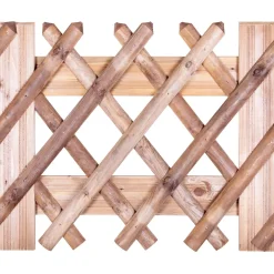 Cancello in legno incrociato