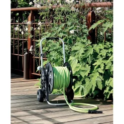 Carrello avvolgitubo pronto all`uso Claber Genius Aquaviva