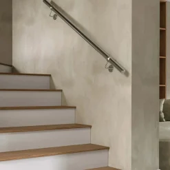 Corrimano in kit di installazione