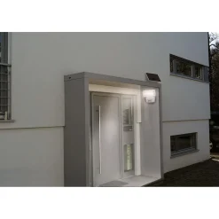 Faretto solare LED 800 brennenstuhl® SOL IP44 con sensore ad infrarossi