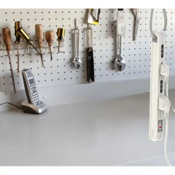 Multipresa elettrica Bticino Ultraslim 4 Prese Bipasso Interruttore bianco