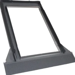 Raccordo universale per finestra da tetto 66 cm x 118 cm