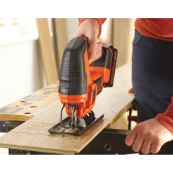 Seghetto alternativo Stanley Black+Decker 55 mm 18 V