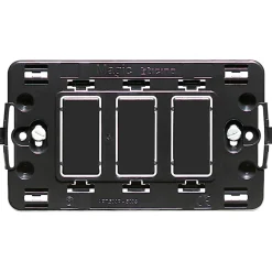 Supporto BTicino Magic da 3 moduli per scatola 503E