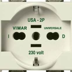 Vimar 8000 presa 2P+T 16A universale colore bianco